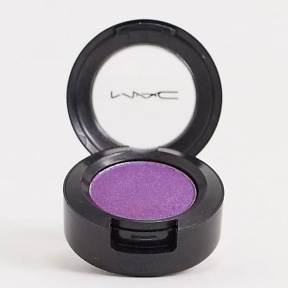 Mac Cosmetics Frost Eyeshadow - Picture 6 of 10